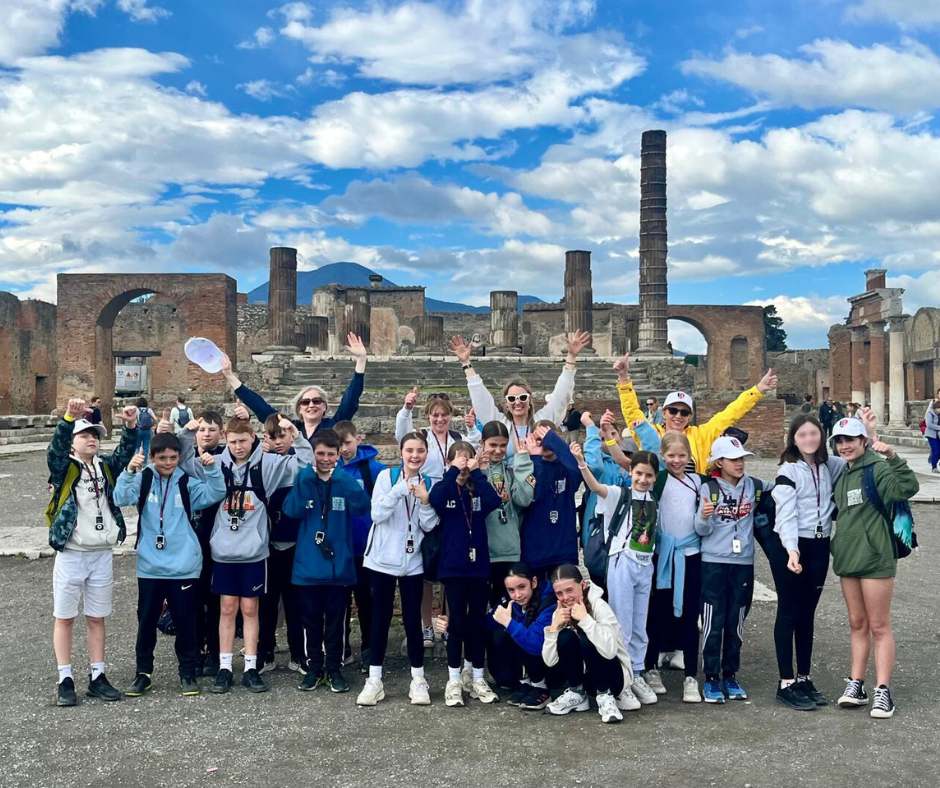 year 6 pupils in Naples