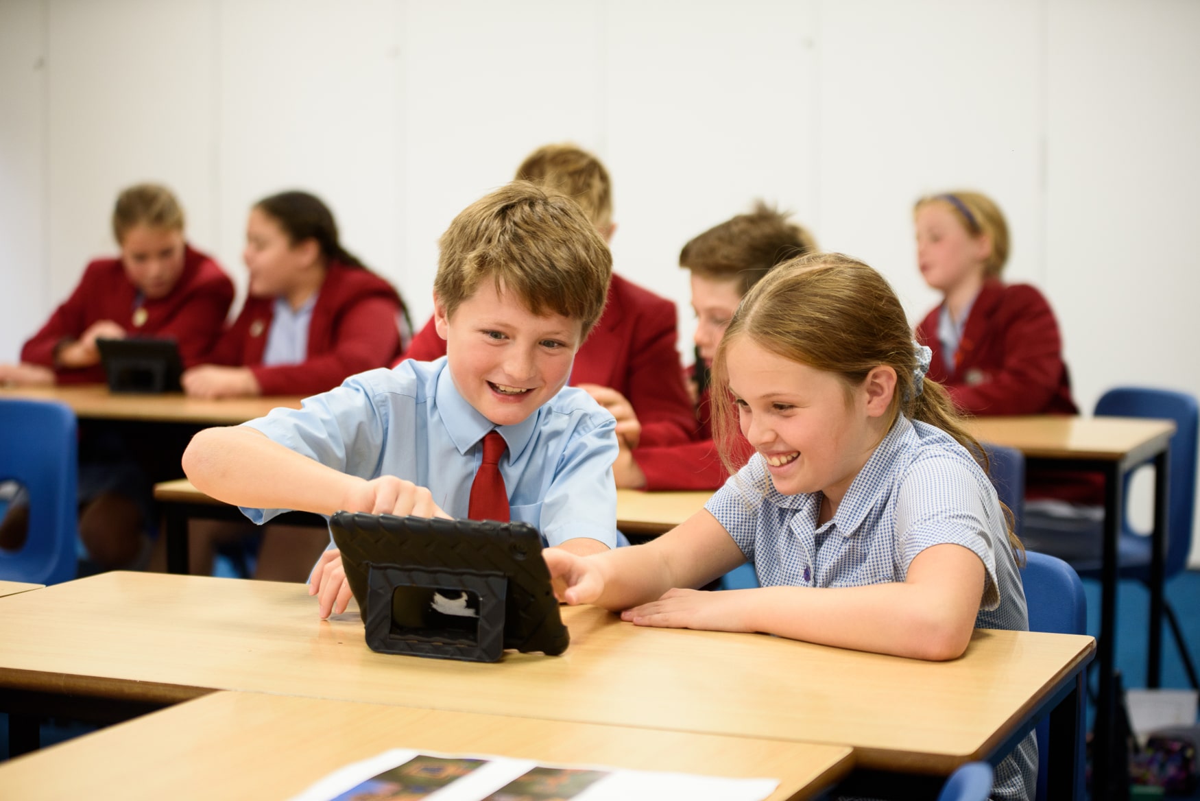 Lingfield Prep school students learning on an iPad