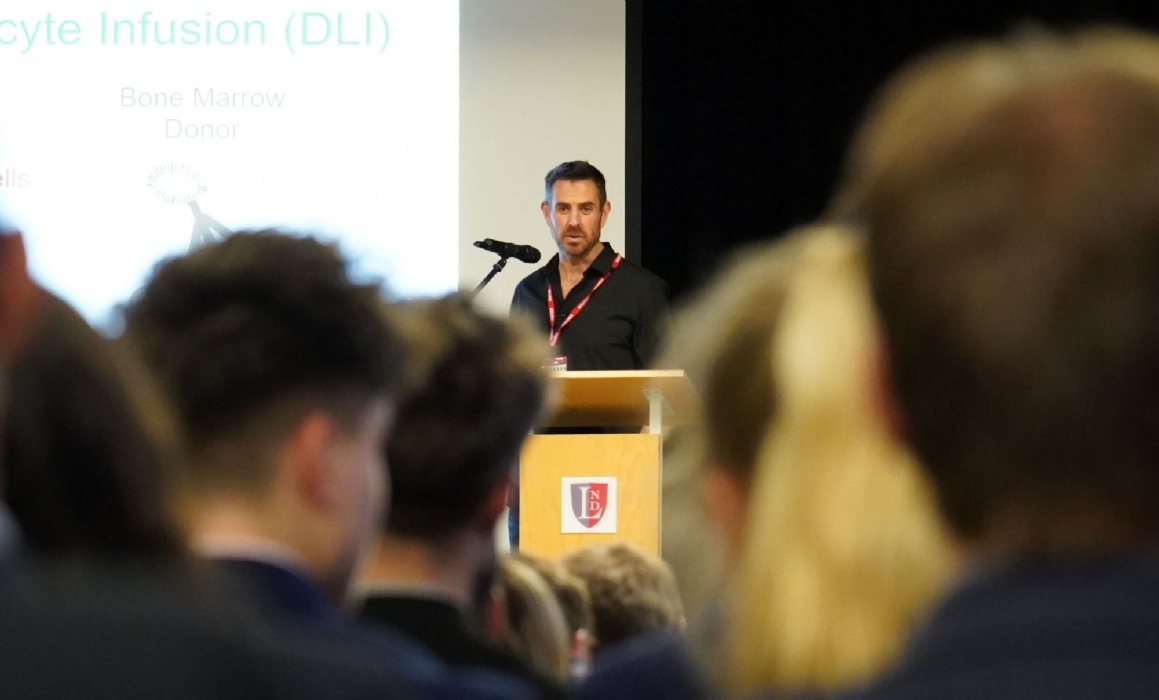 Dr Mark Halling-Brown  delivers a talk about 'Computing in Healthcare' to Lingfield students