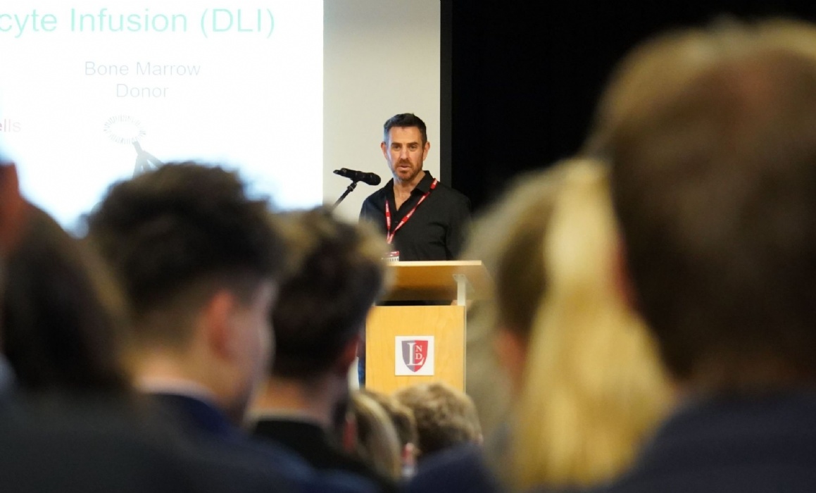 Dr Mark Halling-Brown delivers a talk about 'Computing in Healthcare' to Lingfield students